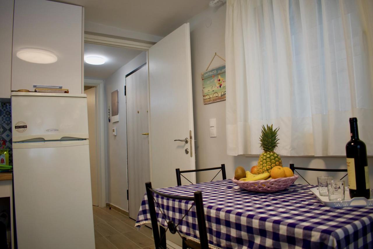 Peraía Alkyon Perea Apartments מראה חיצוני תמונה