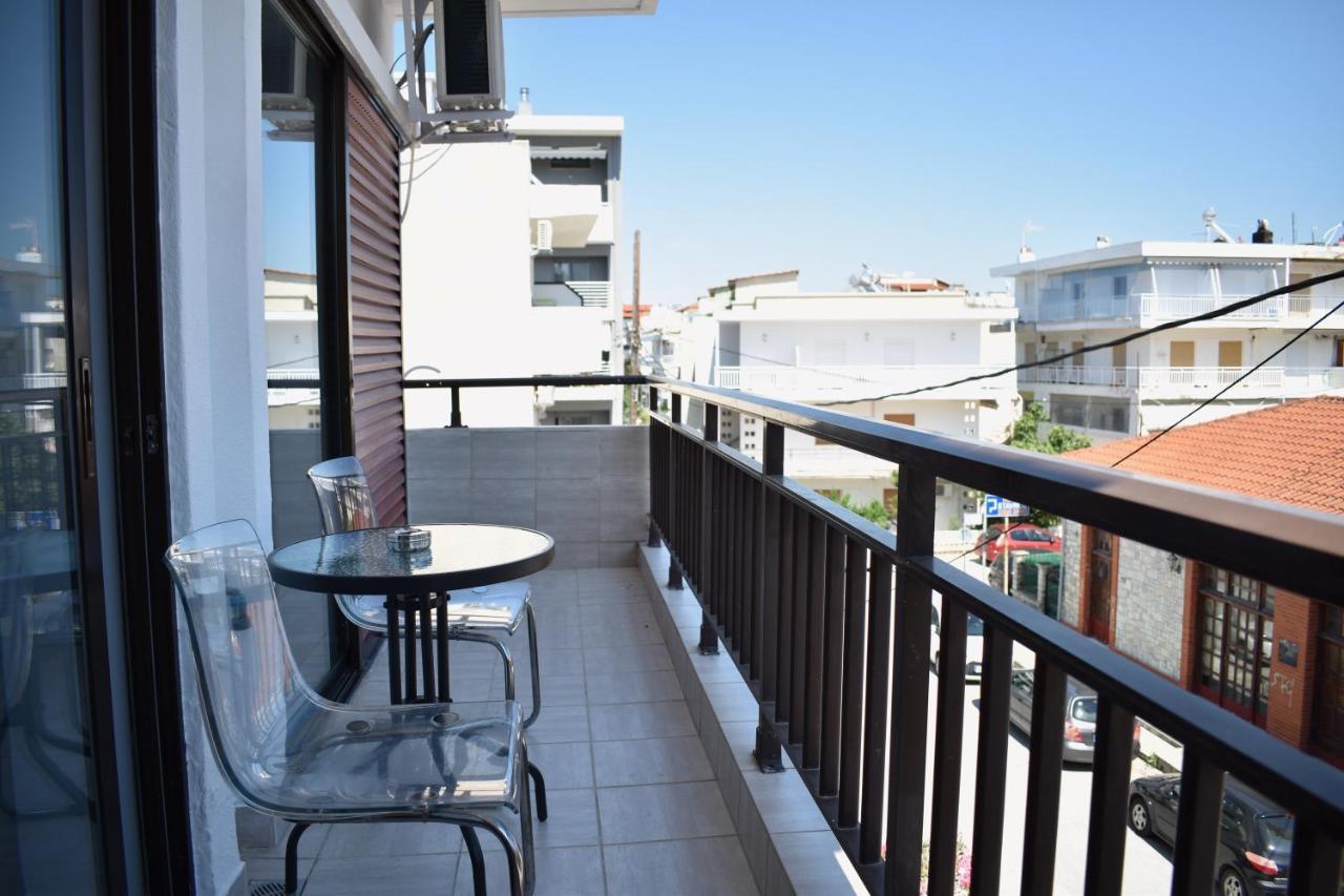 Peraía Alkyon Perea Apartments מראה חיצוני תמונה
