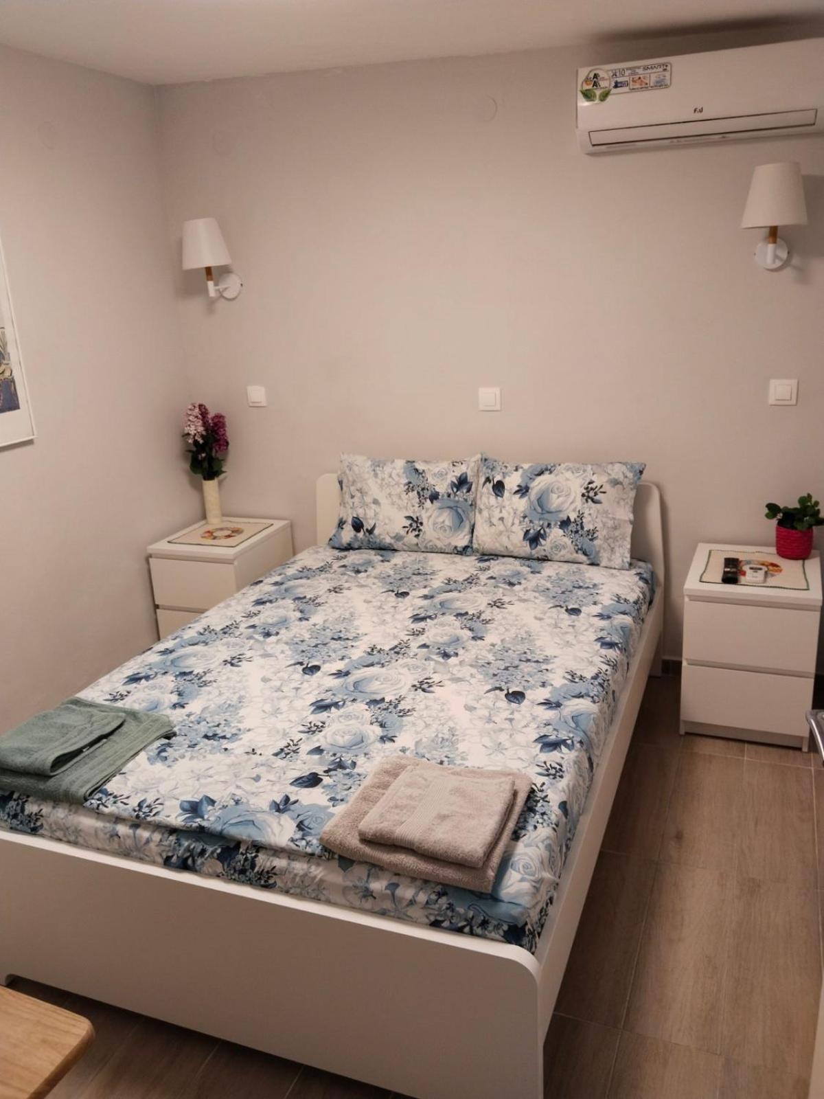 Peraía Alkyon Perea Apartments מראה חיצוני תמונה
